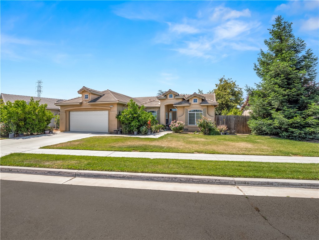 6249 W Dovewood, Fresno, CA 93723 — photo 1