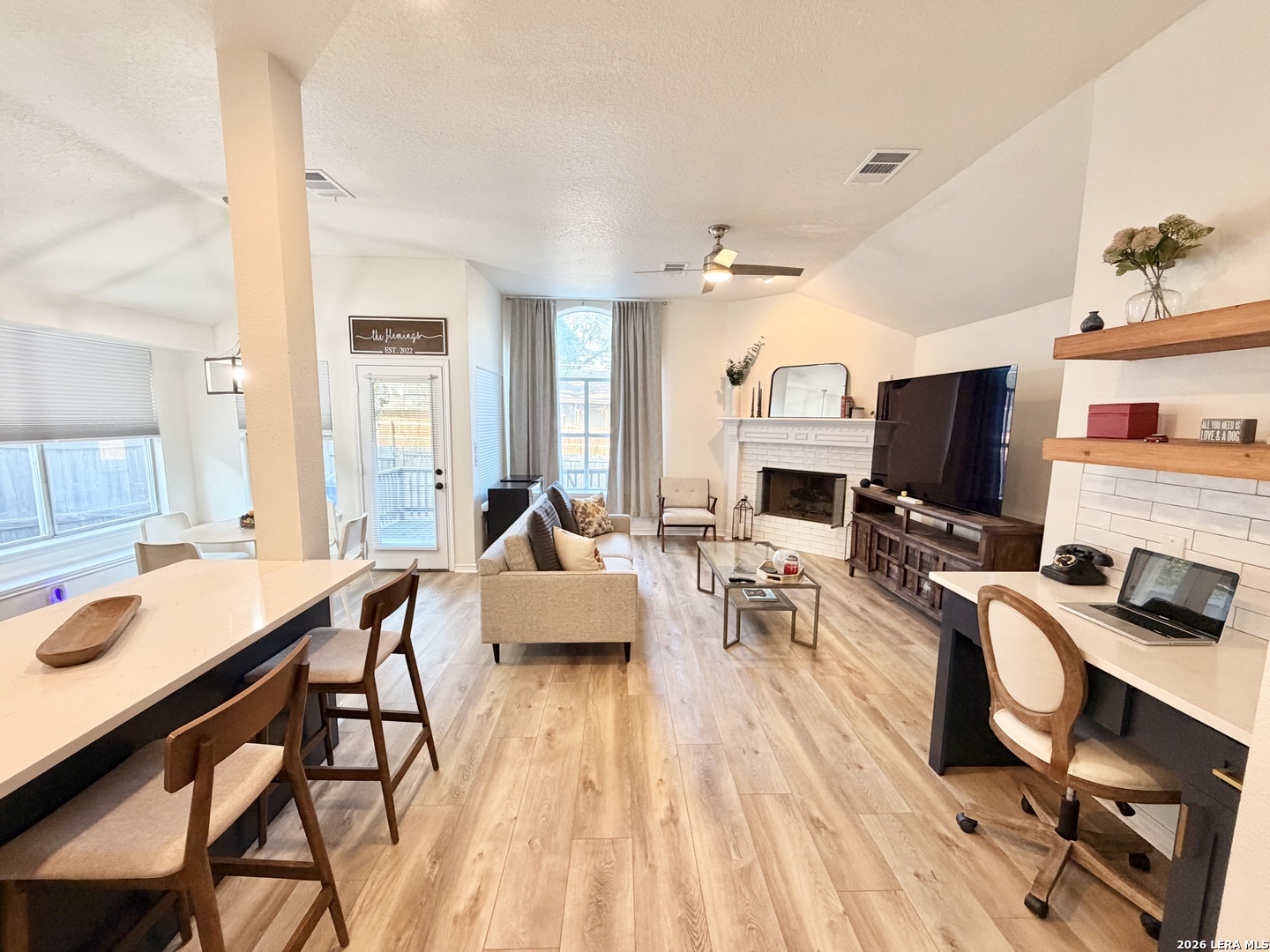 8454 Ulysses, ,  78148 — photo 1