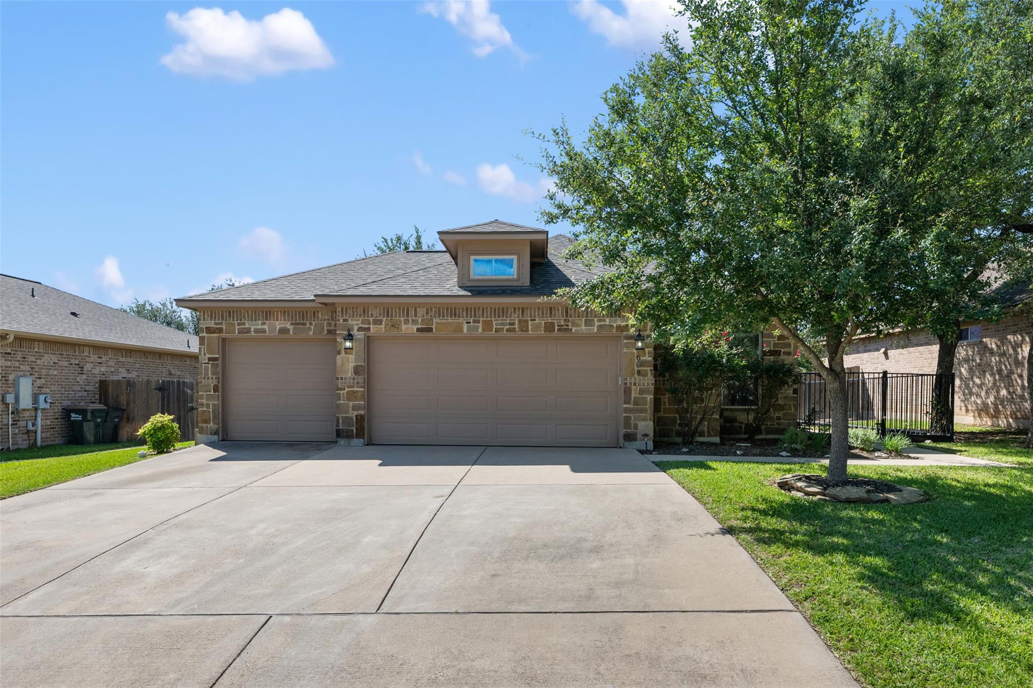 608 Algerita, Georgetown, TX 78628 — photo 1