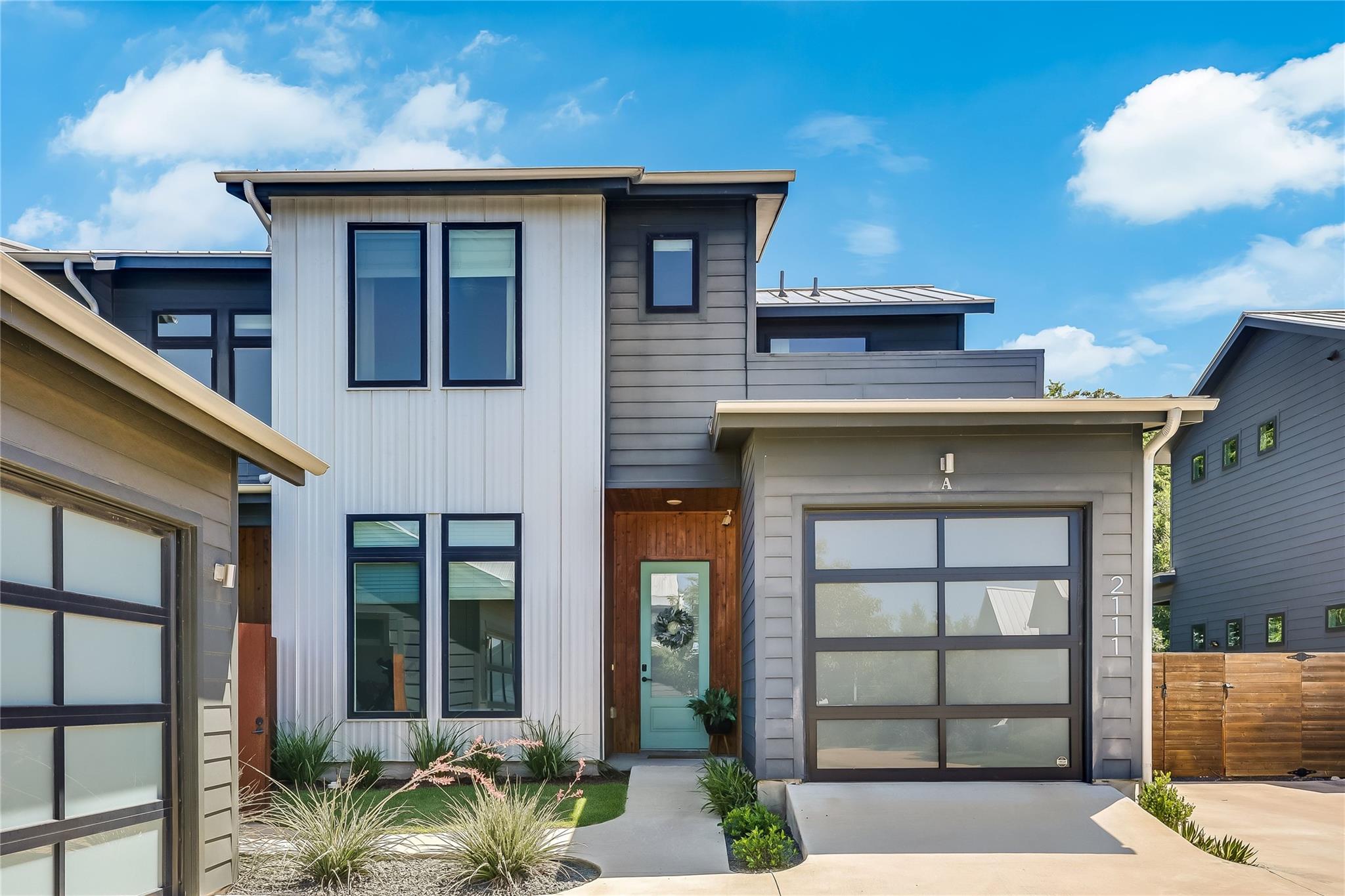 2111 Greenwood, Austin, TX 78723 — photo 1