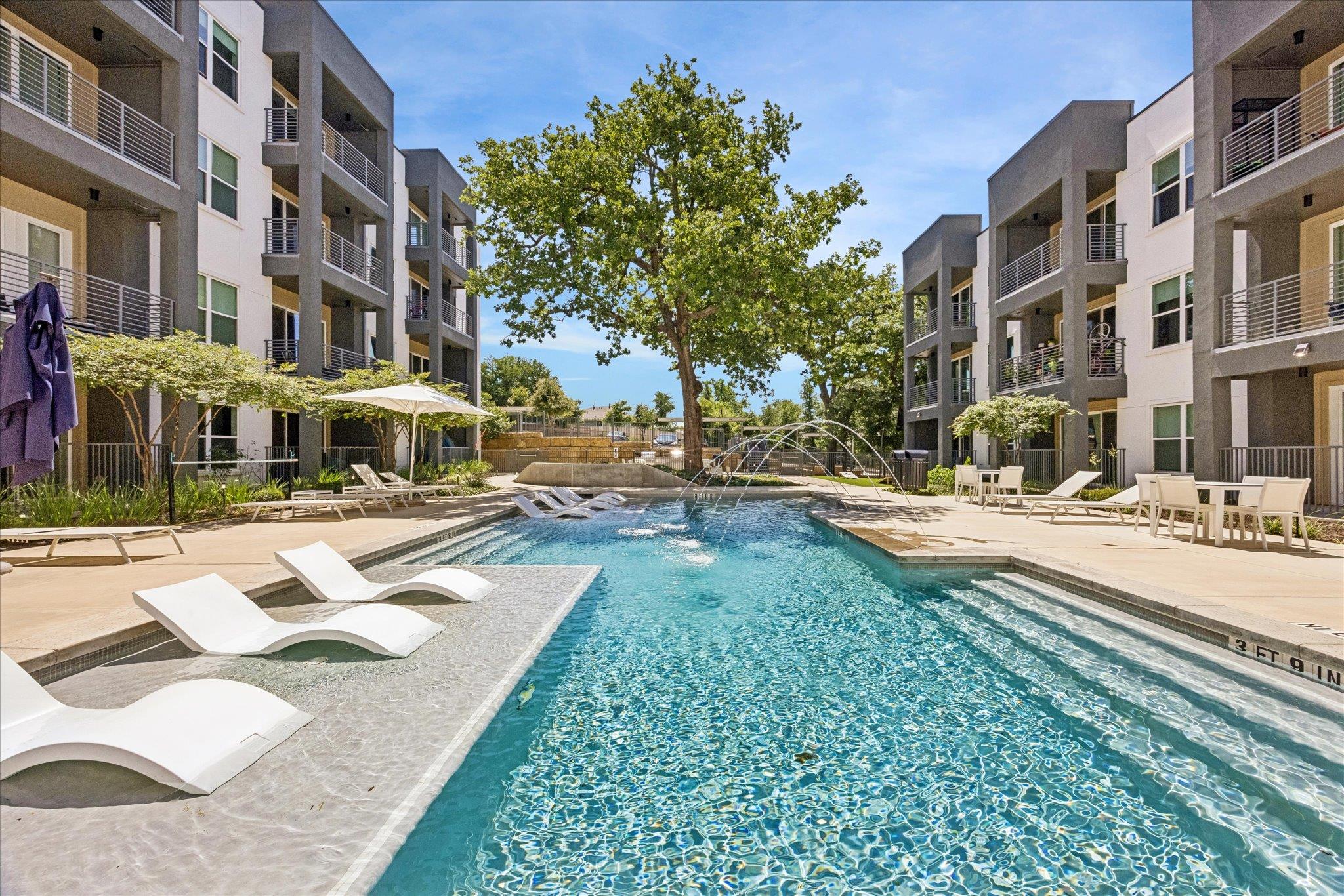 4801 Springdale, Austin, TX 78723 — photo 1