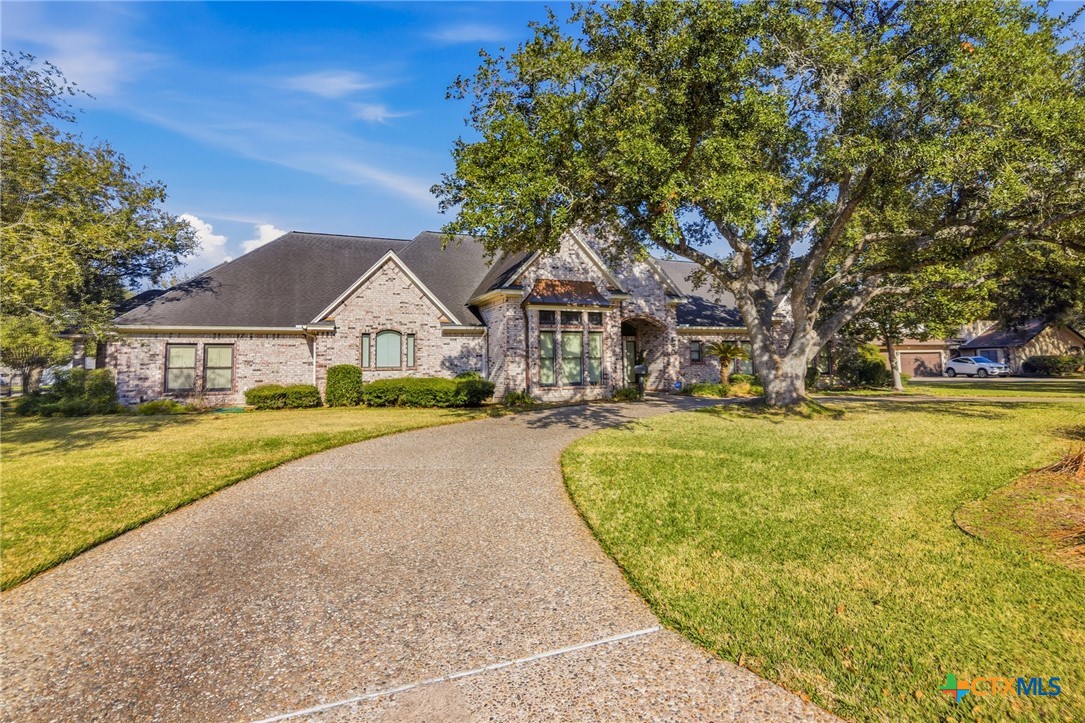 115 Alameda Circle, Victoria, TX 77904 — photo 1