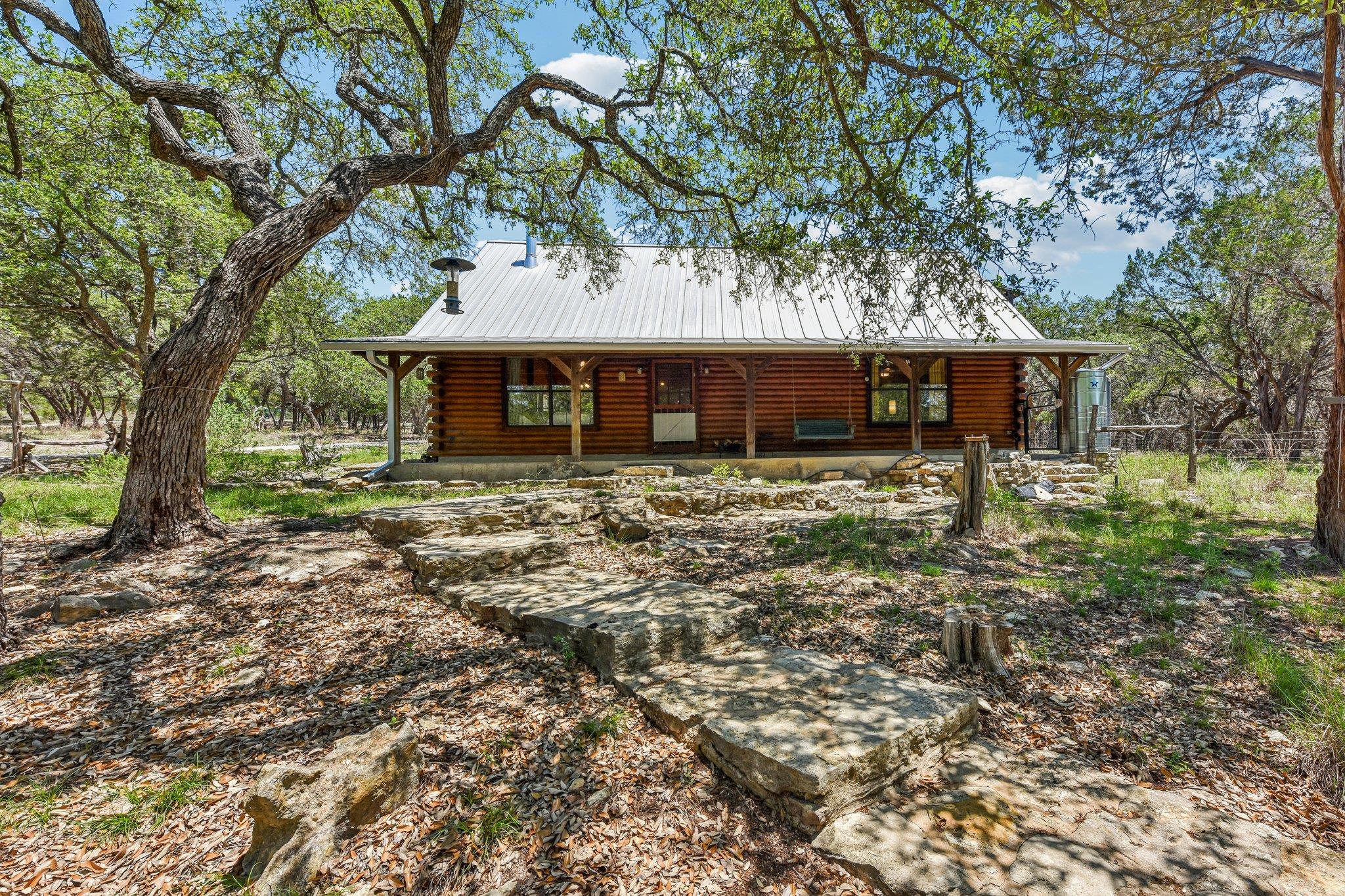 501  Oak Knob Dr, Wimberley, TX 78676 — photo 1