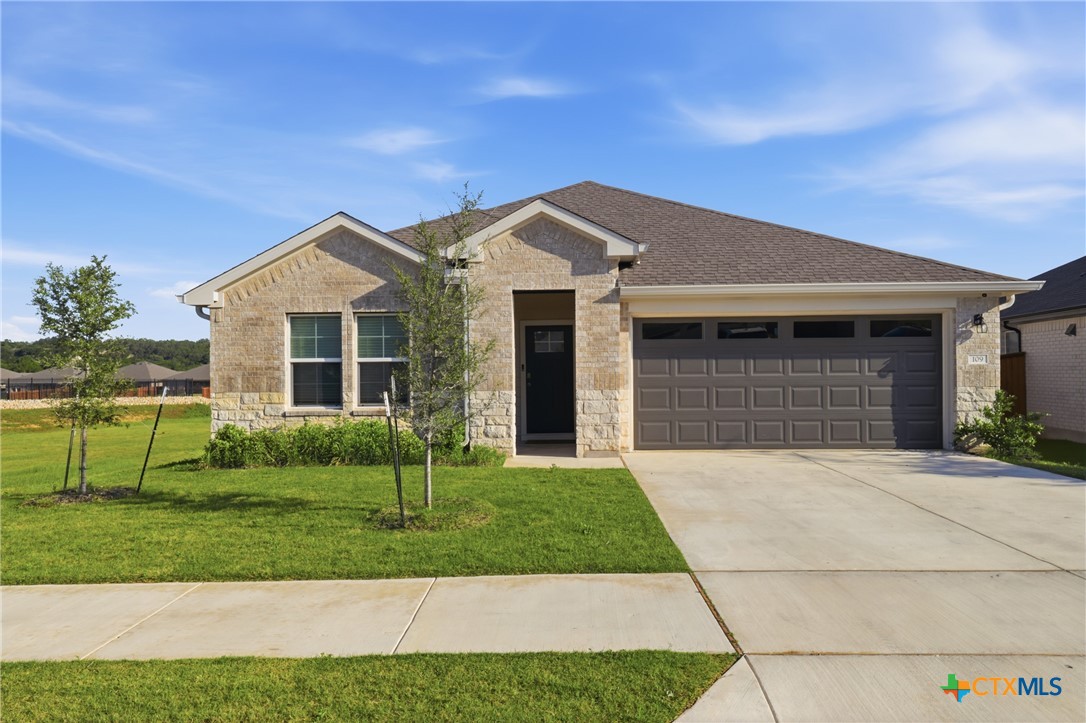 109 Bruin Paw Drive, Georgetown, TX 78628 — photo 1