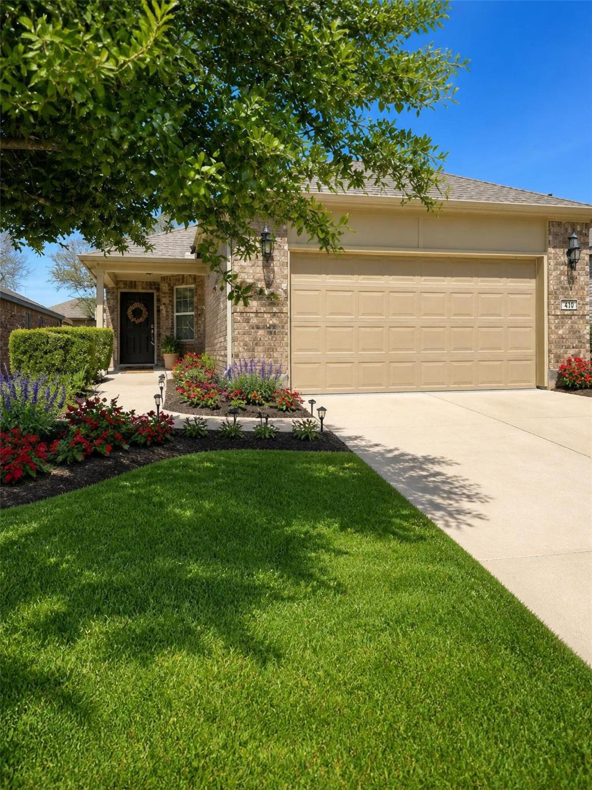 410  Holiday Creek Ln, Georgetown, TX 78633 — photo 1