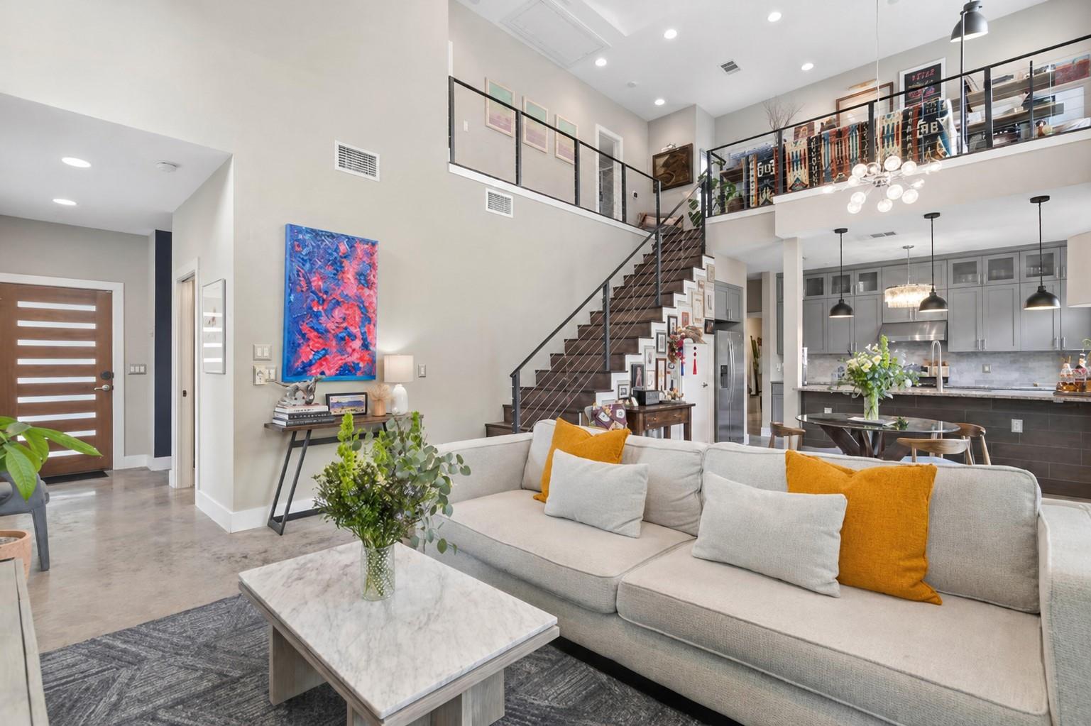 1800  WEBBERVILLE Rd  #B, Austin, TX 78721 — photo 1