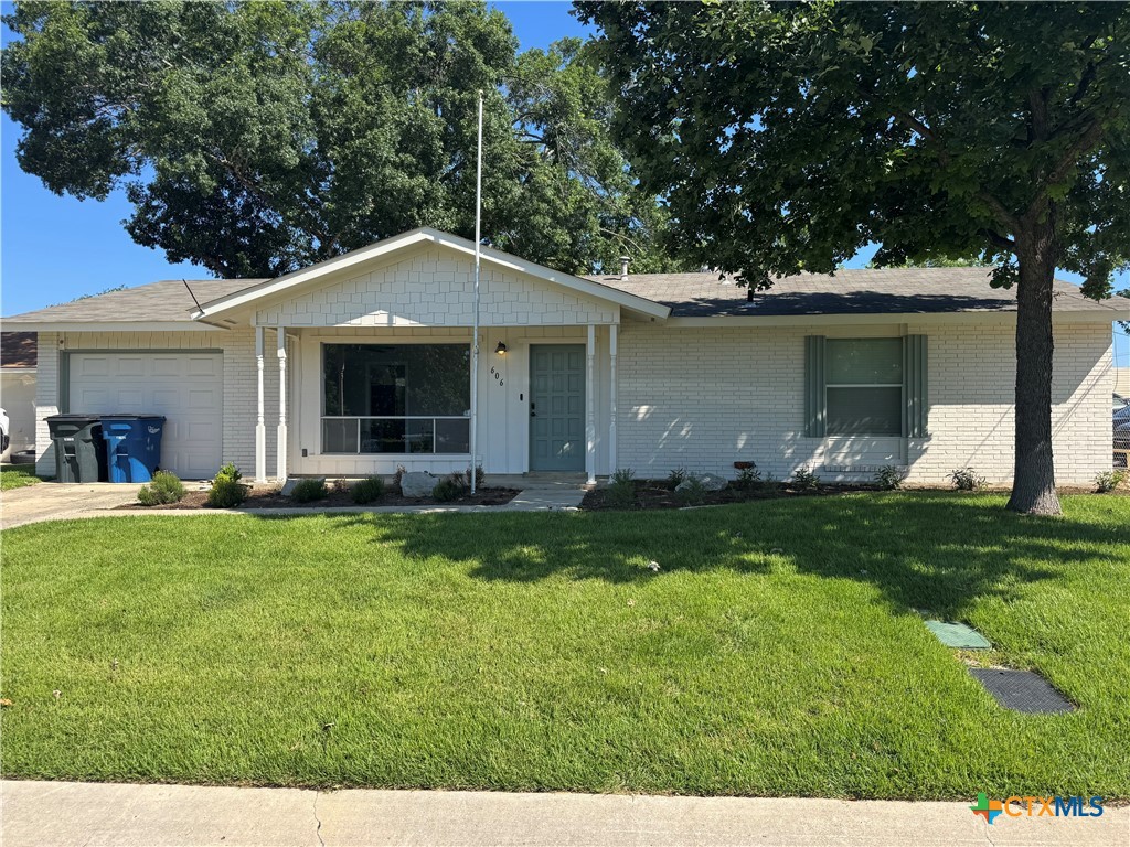 606 Bavarian Drive, New Braunfels, TX 78130 — photo 1