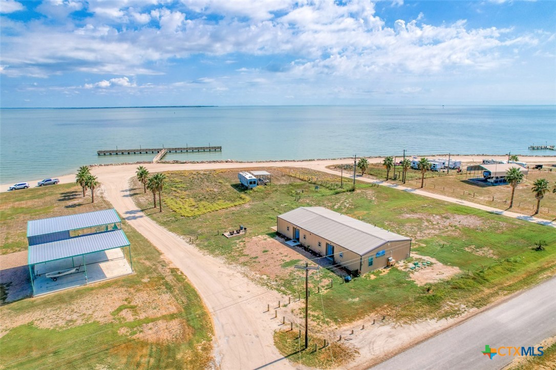 1233 N Ocean Drive, Port Lavaca, TX 77979 — photo 1