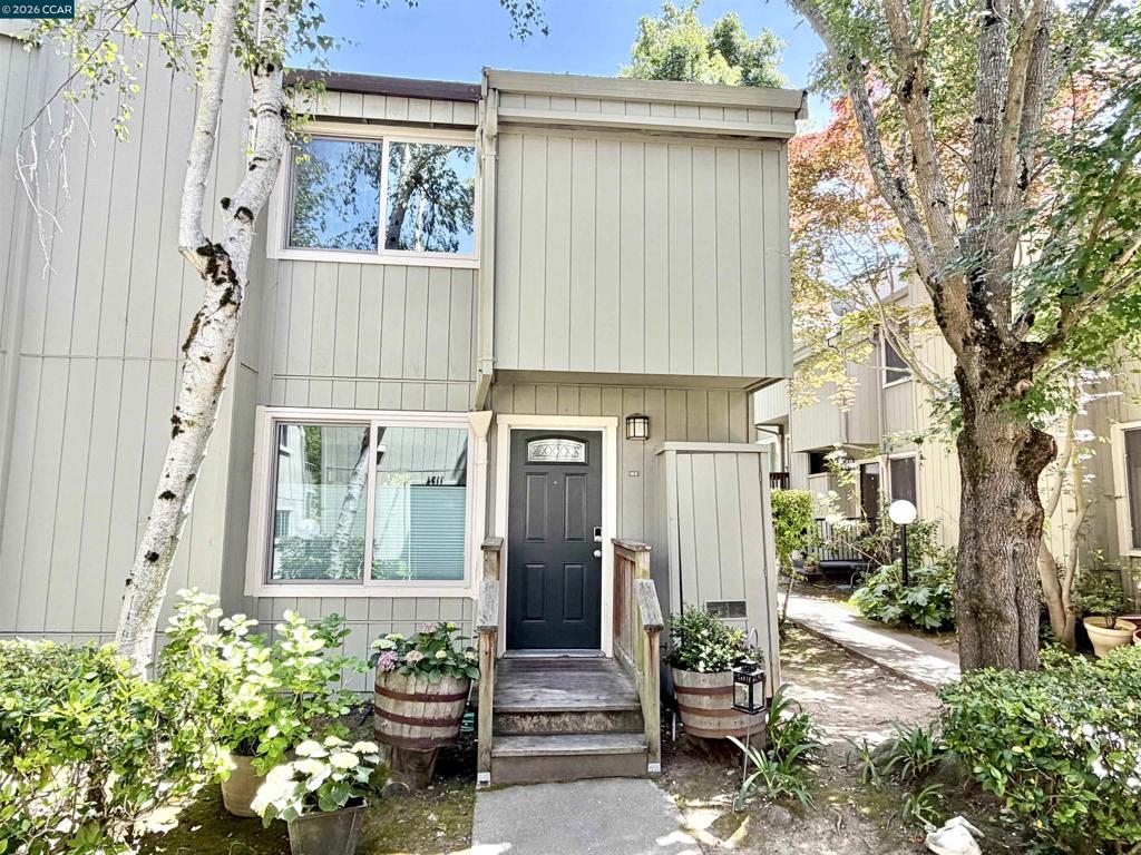 111 Ascot Ct C, Moraga, CA 94556 — photo 1