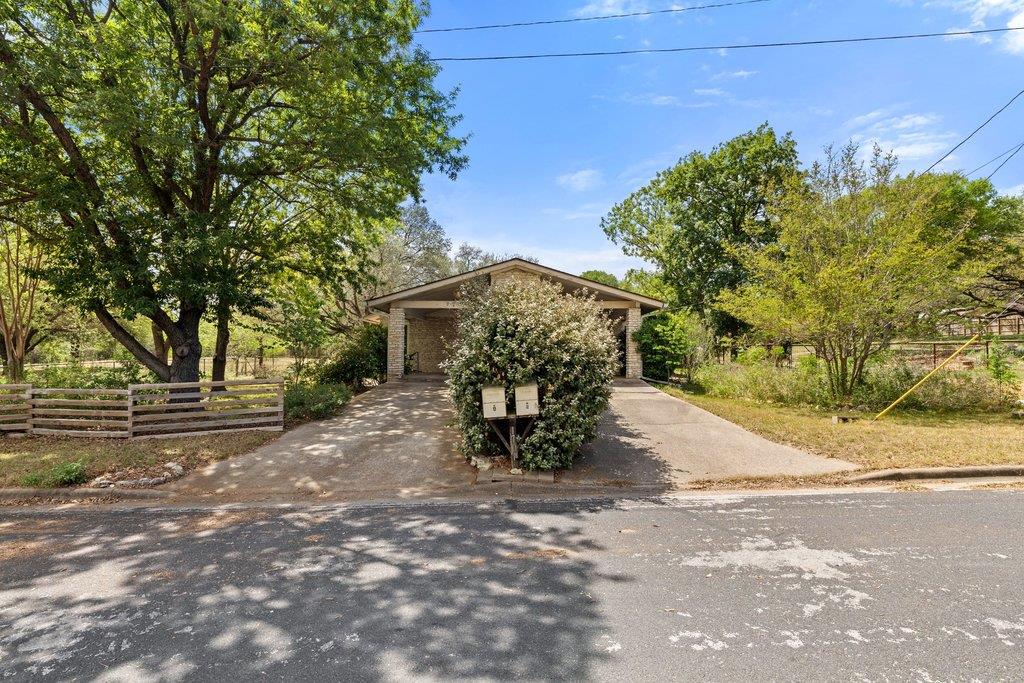 1701  Stanley Ave, Austin, TX 78745 — photo 1