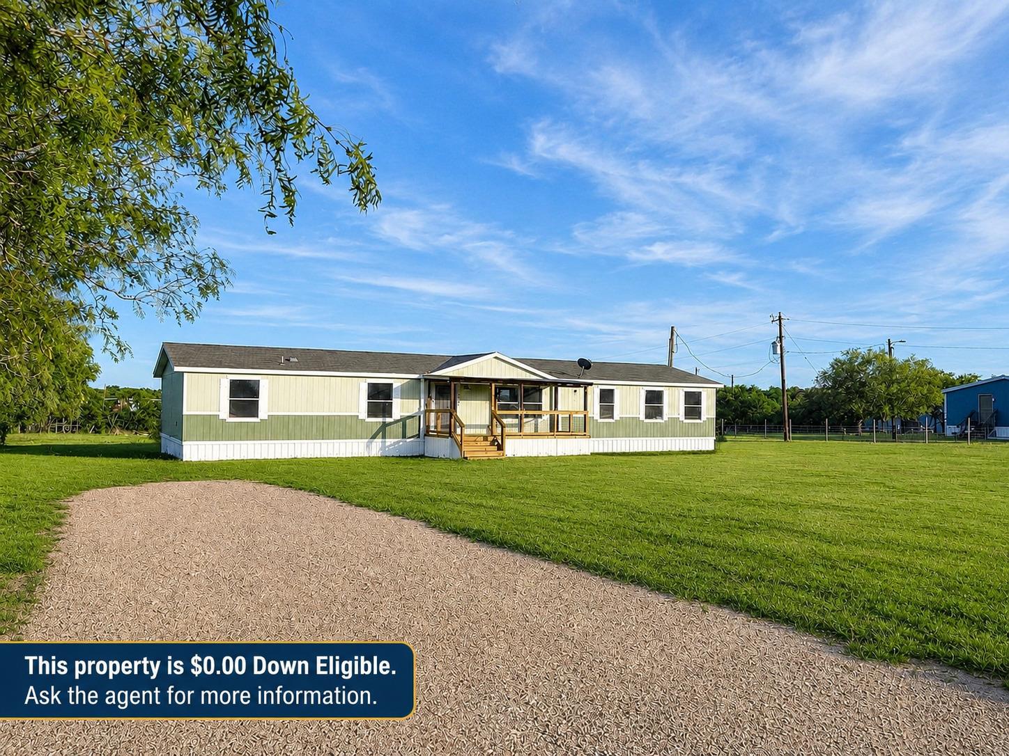 160  Indian Trl, Lockhart, TX 78644 — photo 1