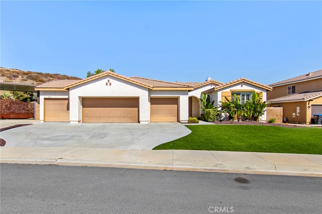35554 Yellowstone, Winchester, CA 92596 — photo 1