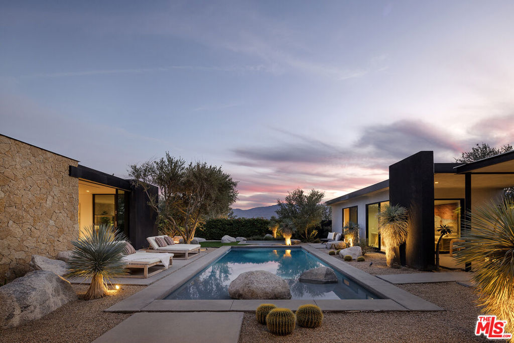 2 Echo Lane, Rancho Mirage, CA 92270 — photo 1