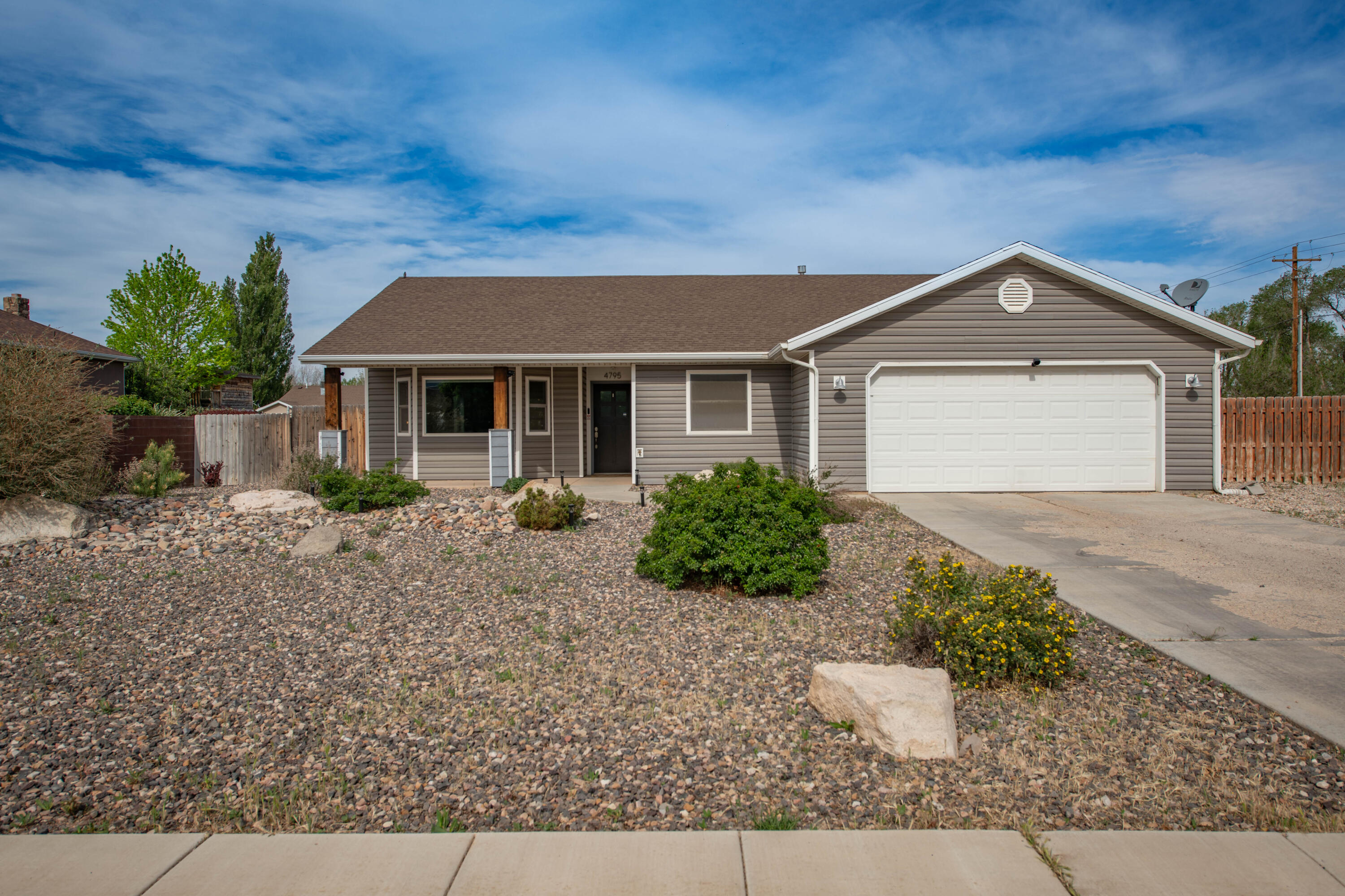 4795 N Halterman RD, Enoch, UT 84721 — photo 1