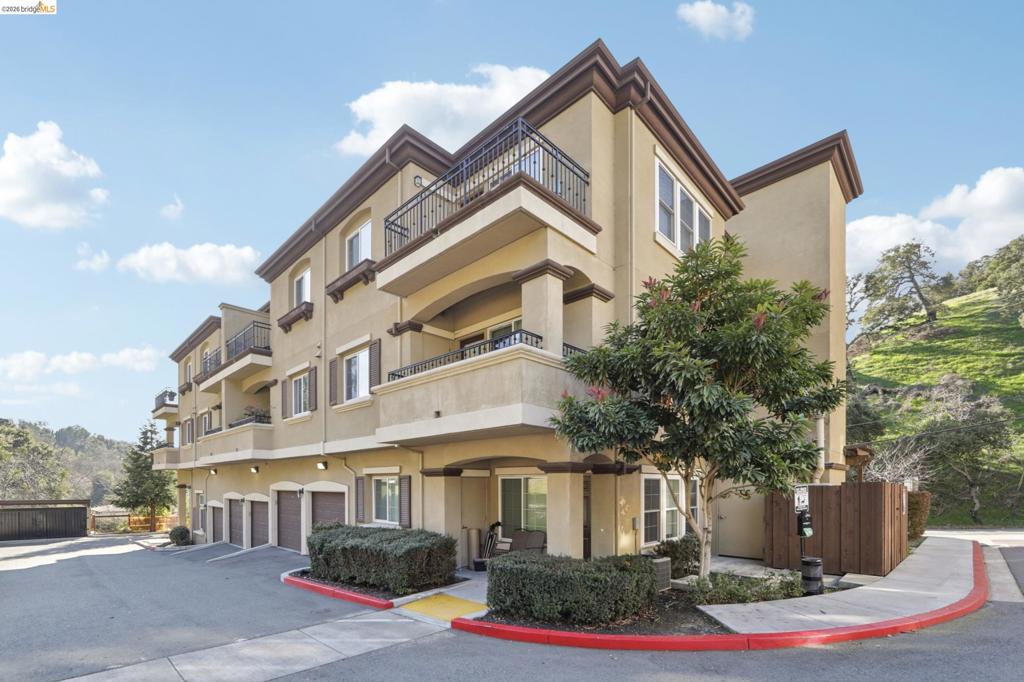 720 Shell Ave, Martinez, CA 94553 — photo 1