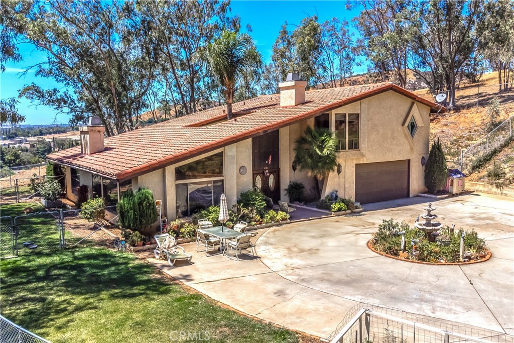 435 W Indian School, Banning, CA 92220 — photo 1