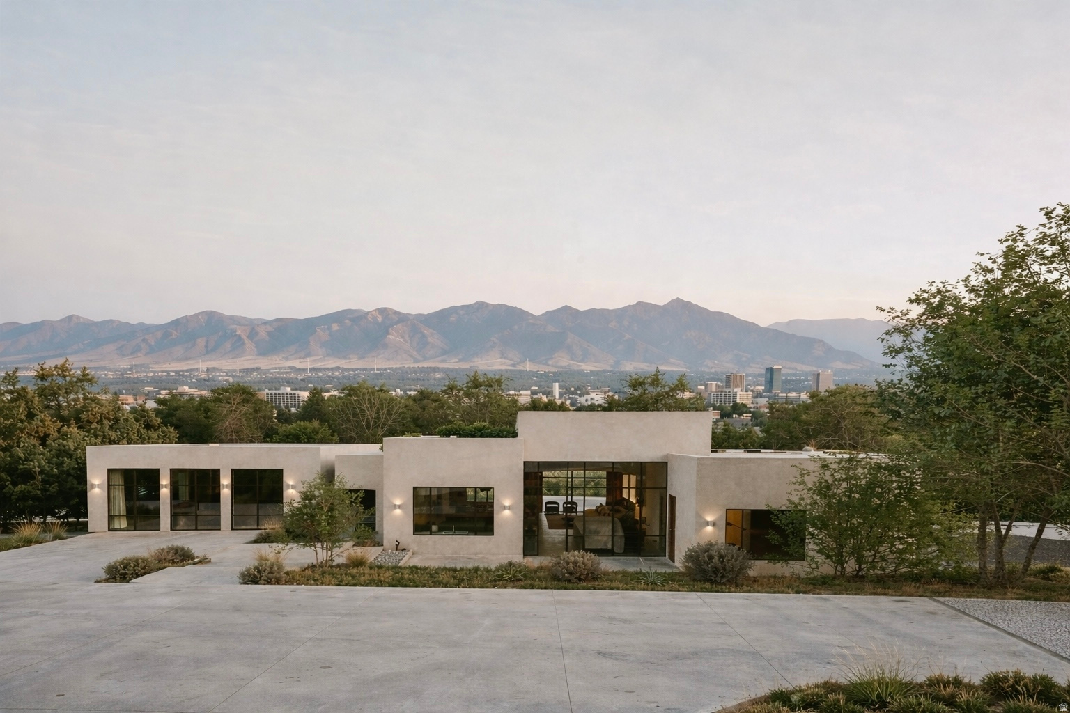 2379 S CANNON PT DR, Salt Lake City, UT 84109 — photo 1