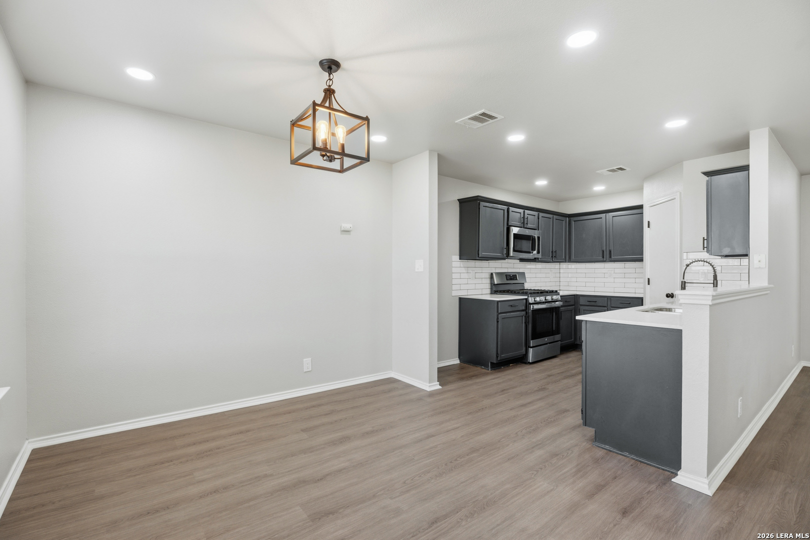 8819 Trumpet, ,  78109 — photo 1