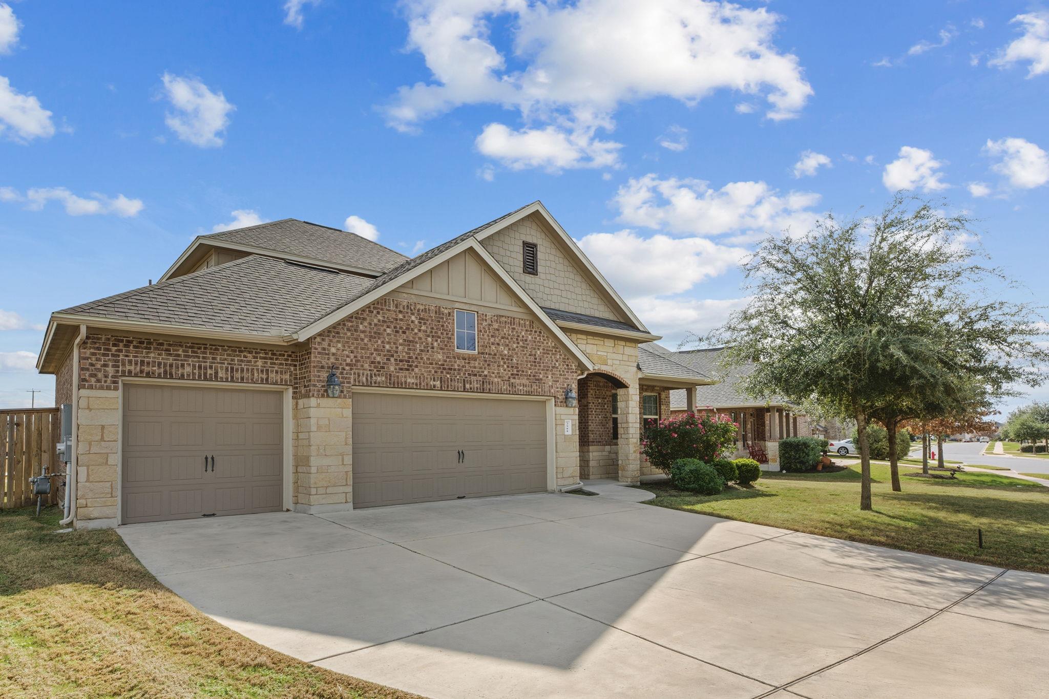 3544 De Soto, Round Rock, TX 78665 — photo 1