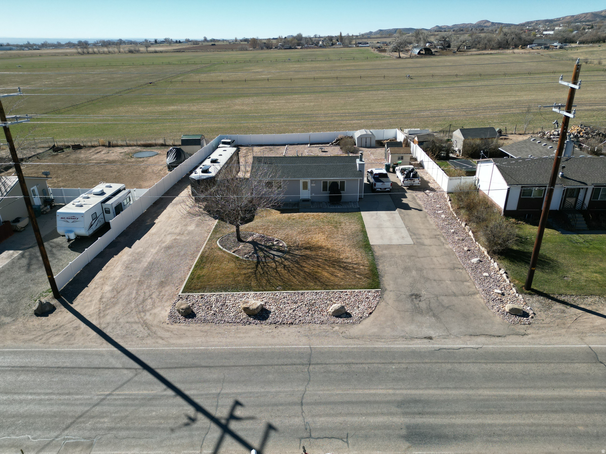 1852 E 3500 S, Vernal, UT 84078 — photo 1