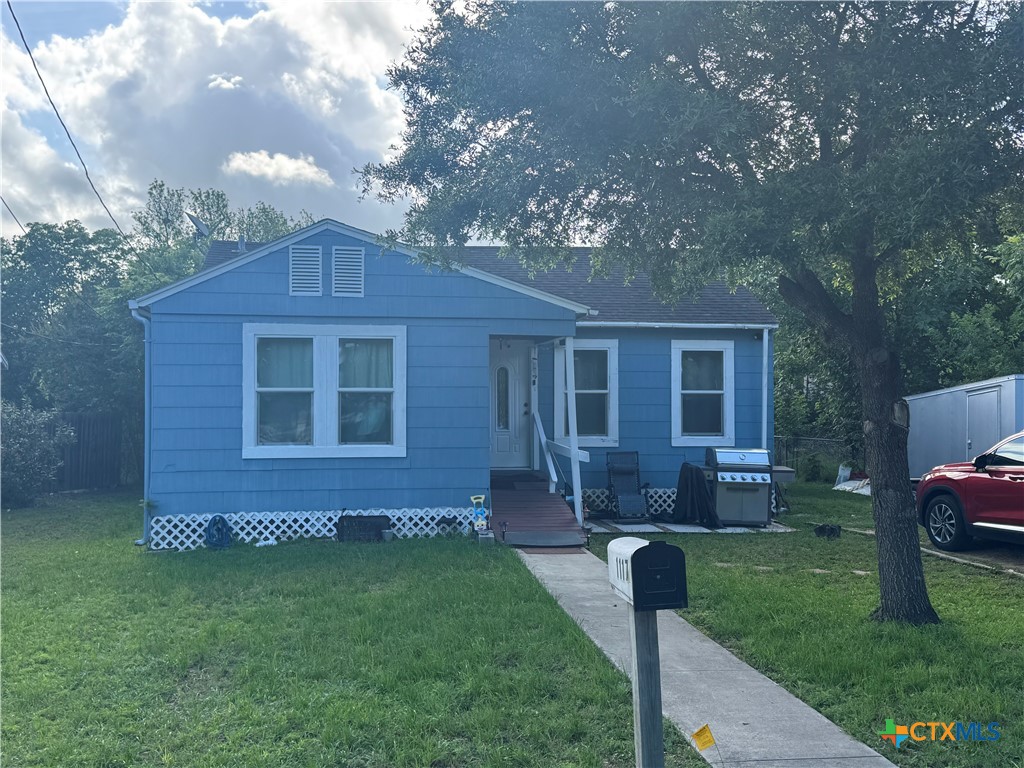 1117 Terrell Street, Cuero, TX 77954 — photo 1