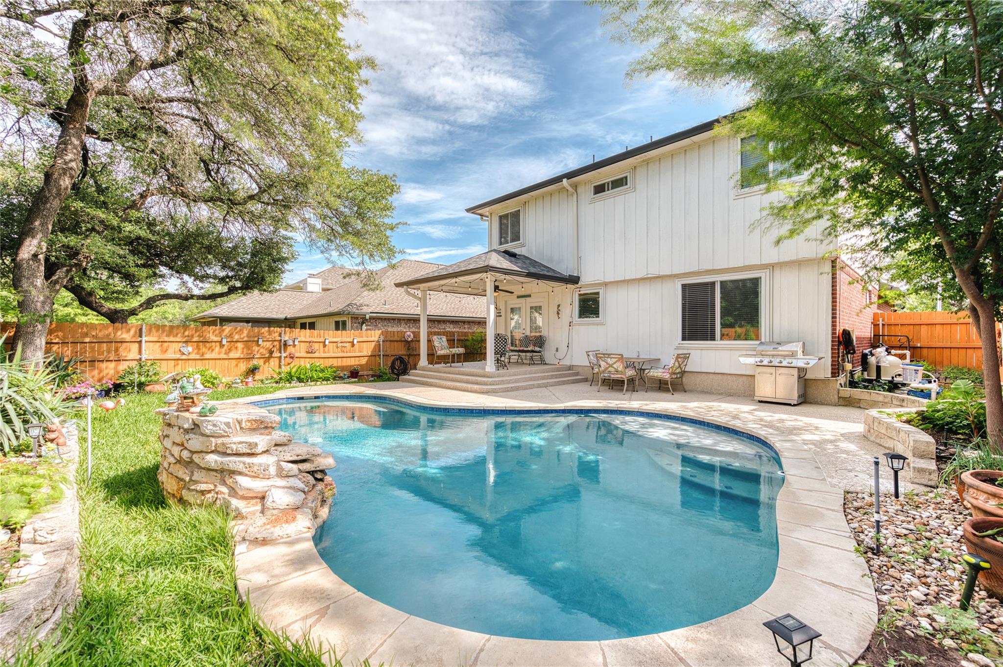 8325 Osborne, Austin, TX 78729 — photo 1