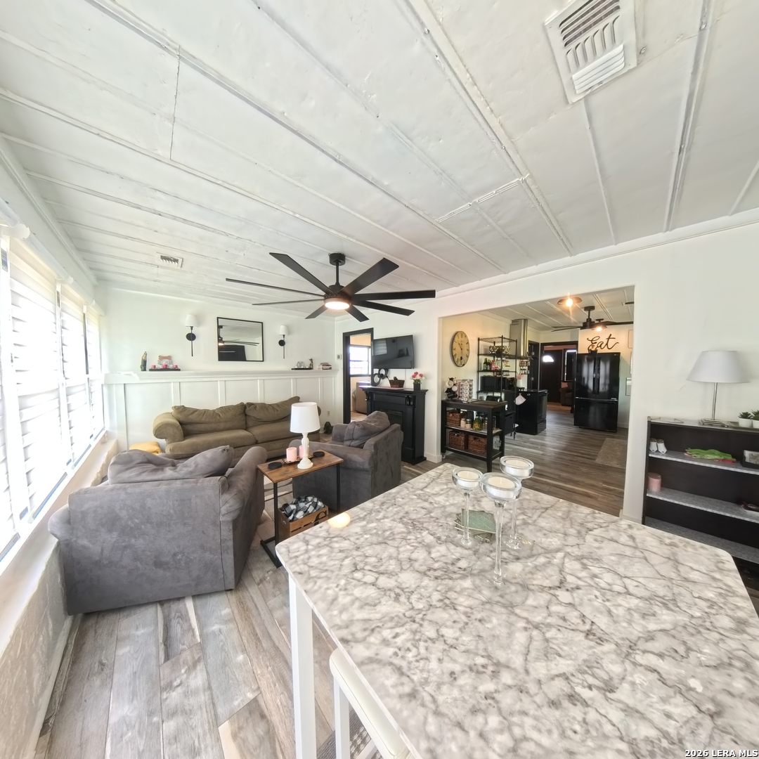 219 Indian Creek Rd, ,  78025 — photo 1