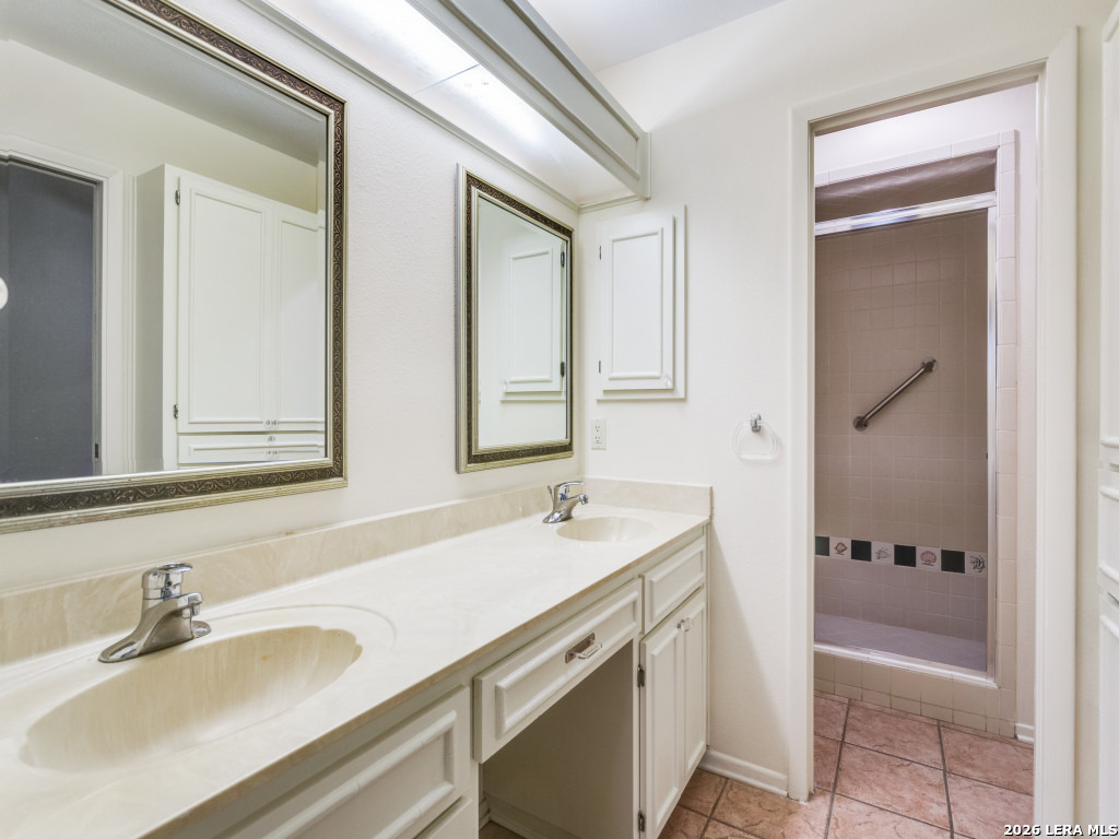 11915 PEPPERIDGE CV, ,  78213 — photo 1