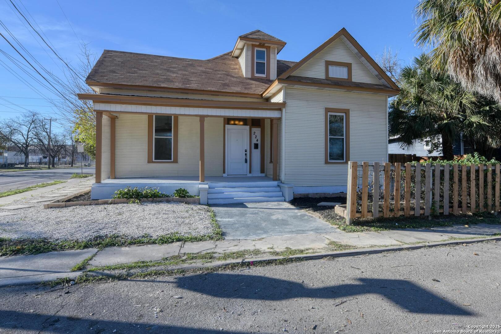 224 Rische, , 78204 — photo 1