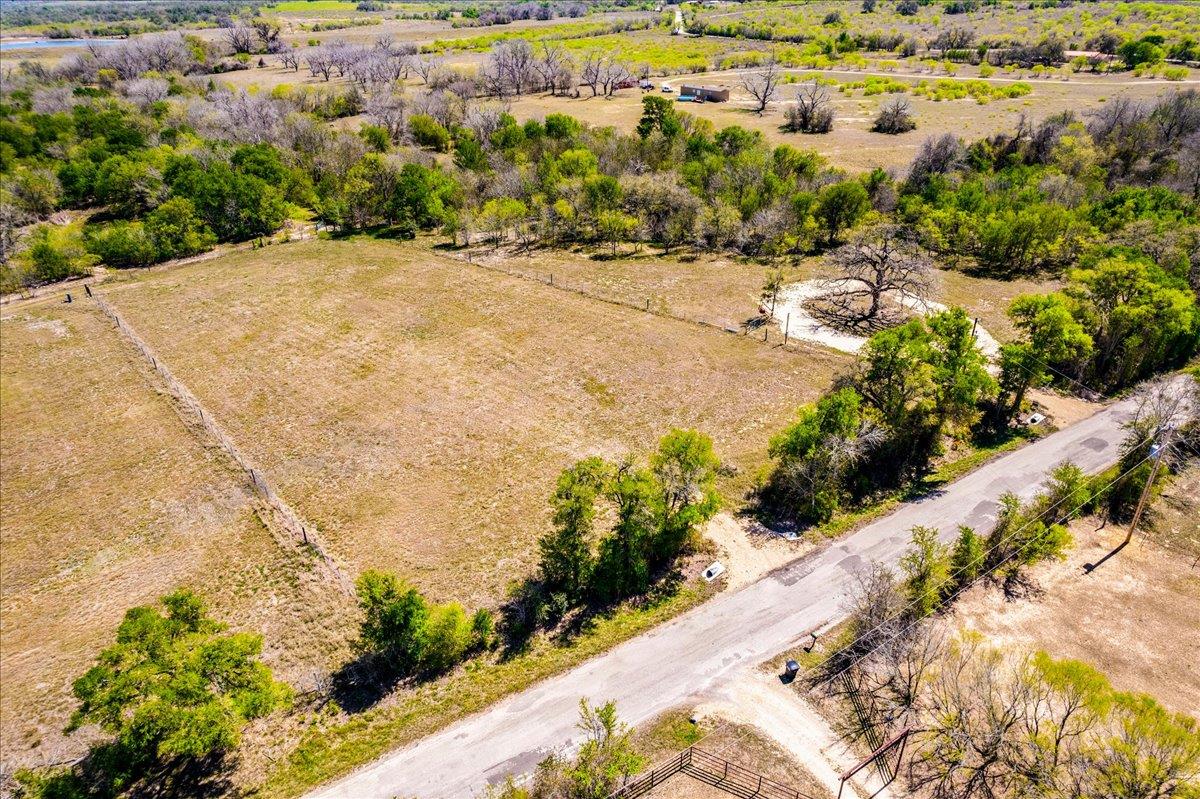 169 Sand Hill, Dale, TX 78616 — photo 1