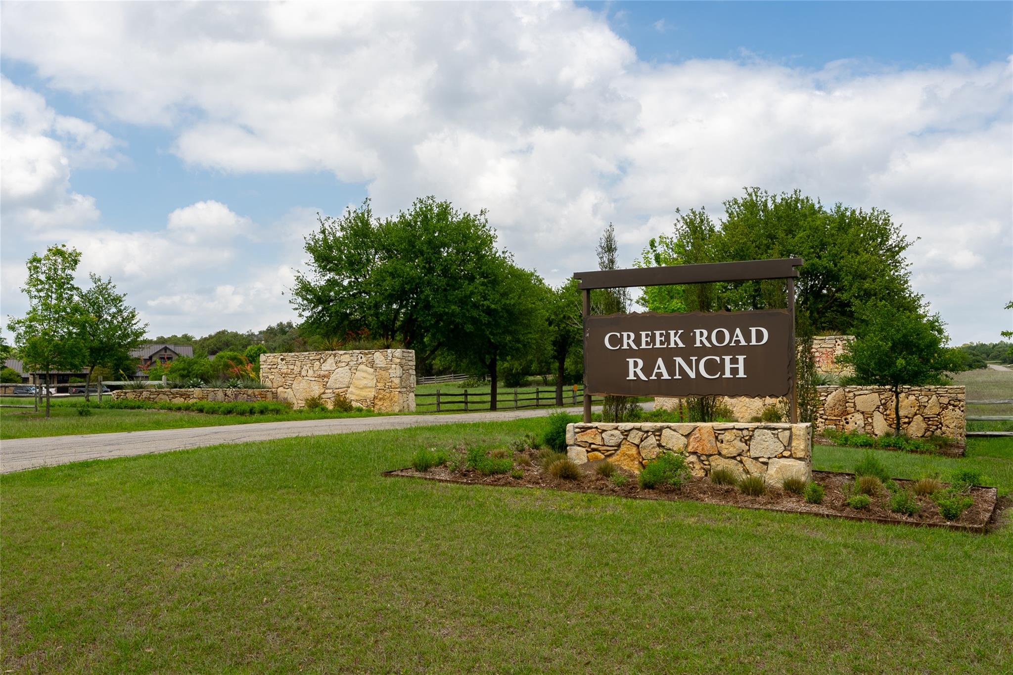 523 Dario, Dripping Springs, TX 78620 — photo 1