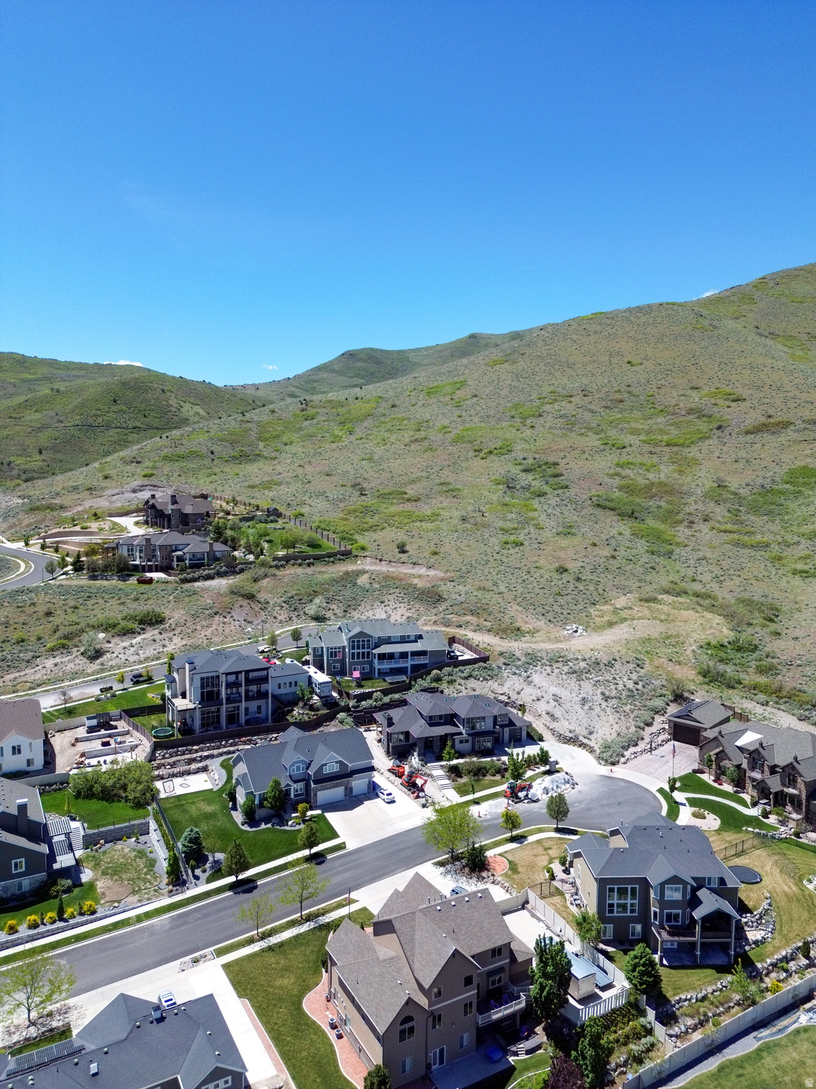 5574 W LOOKOUT MESA CIR, Herriman, UT 84096 — photo 1
