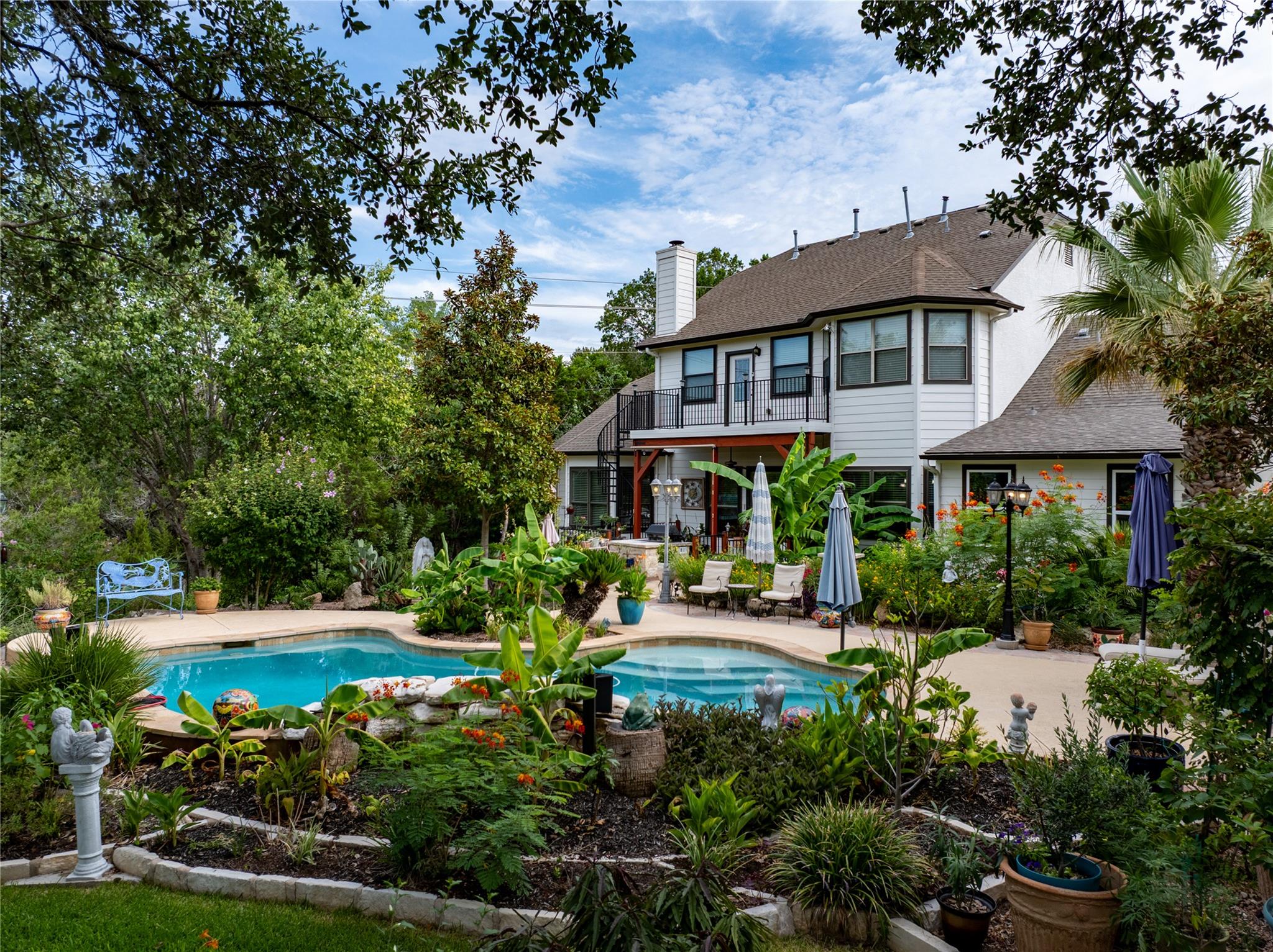 13306 Montview, Austin, TX 78732 — photo 1