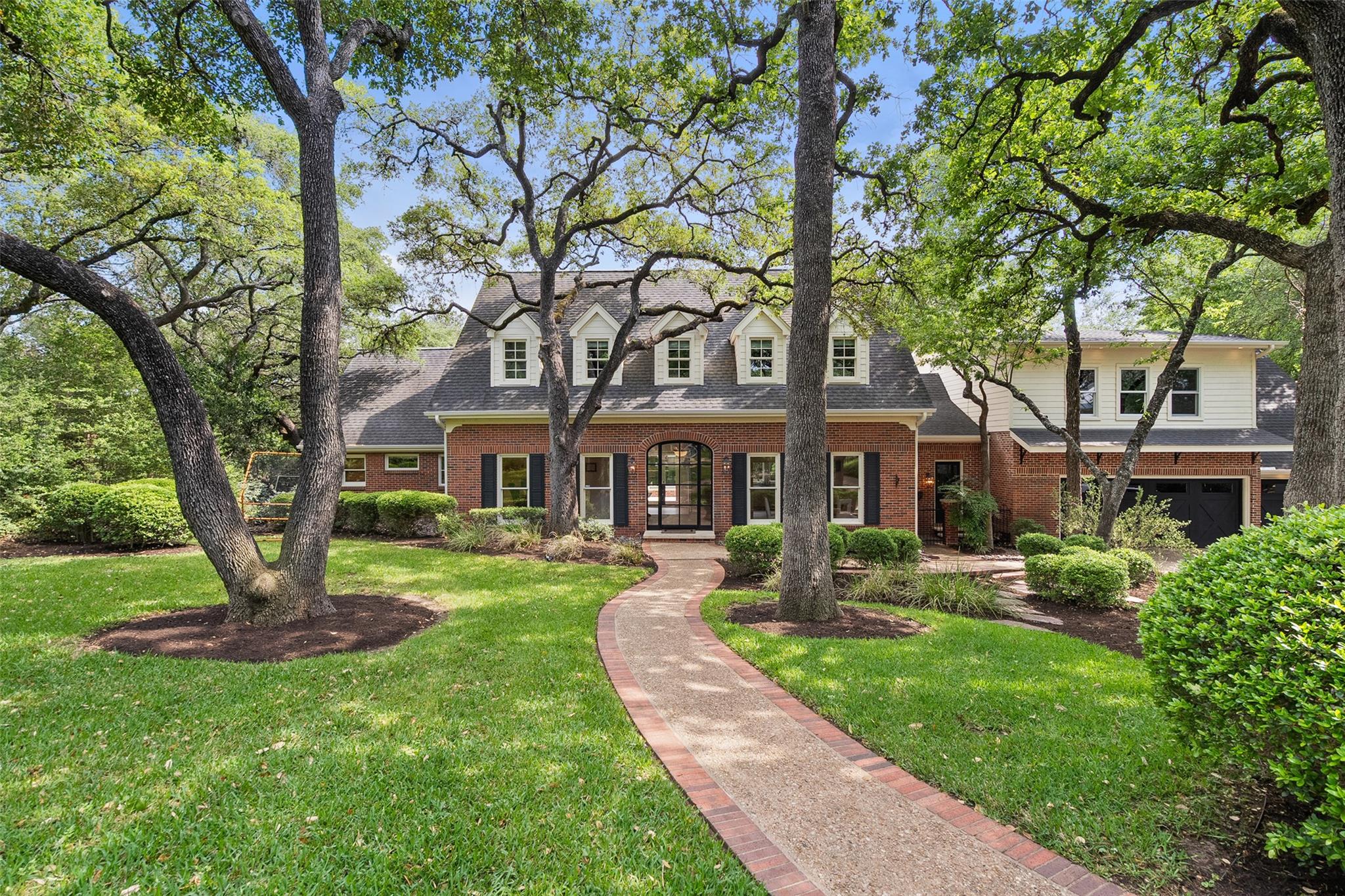 2601 Buckminster, Austin, TX 78746 — photo 1