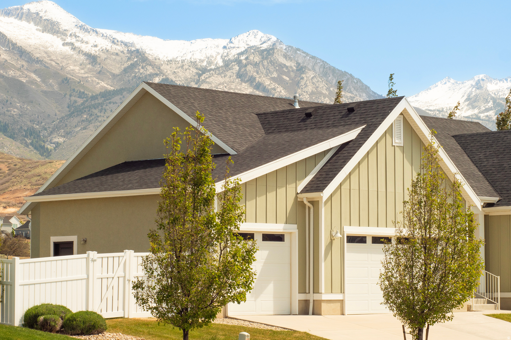 6294 W SUTHERLAND DR, Highland, UT 84003 — photo 1