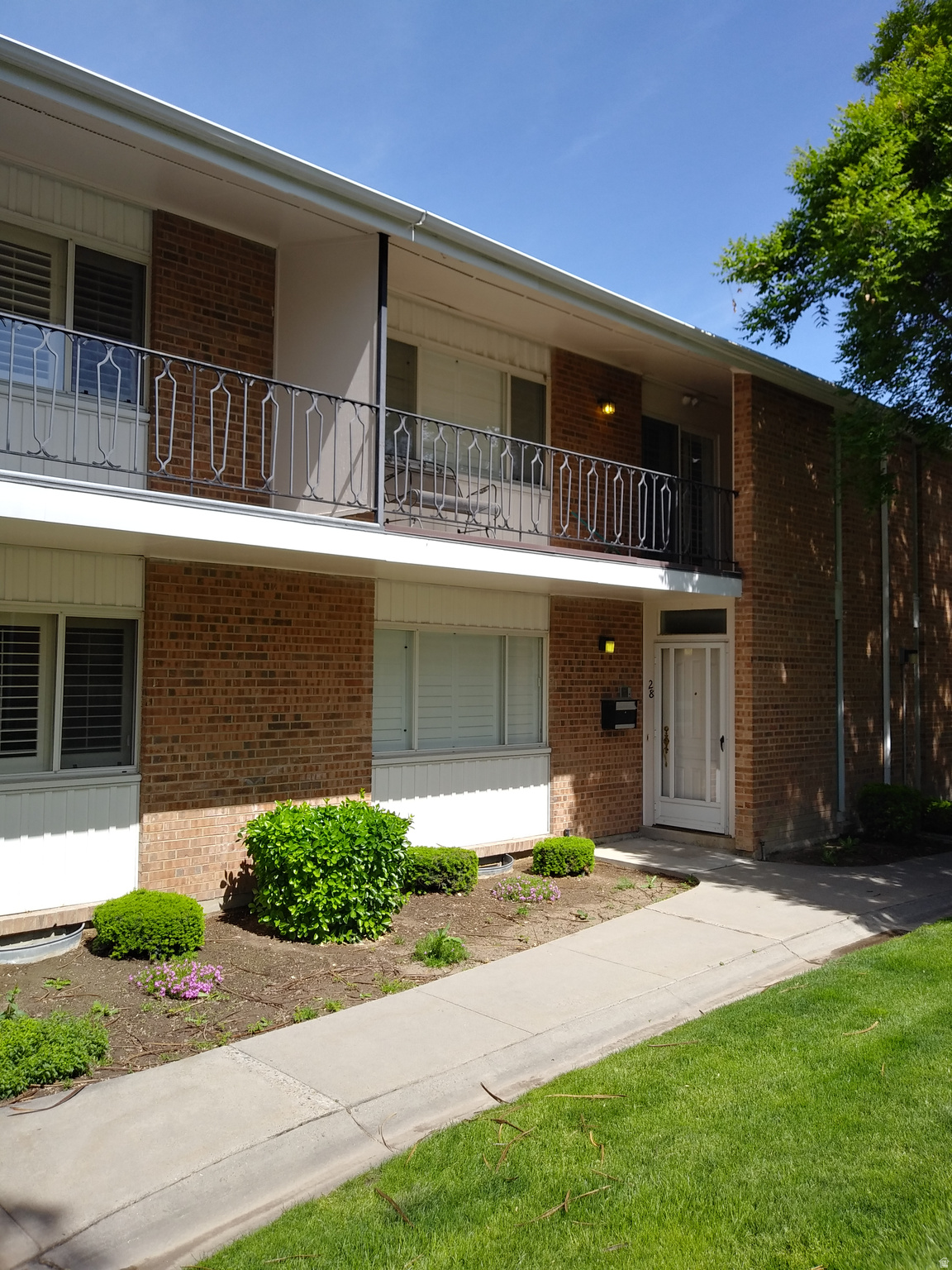 765 E THREE FOUNTAINS CIR #28, Murray, UT 84107 — photo 1