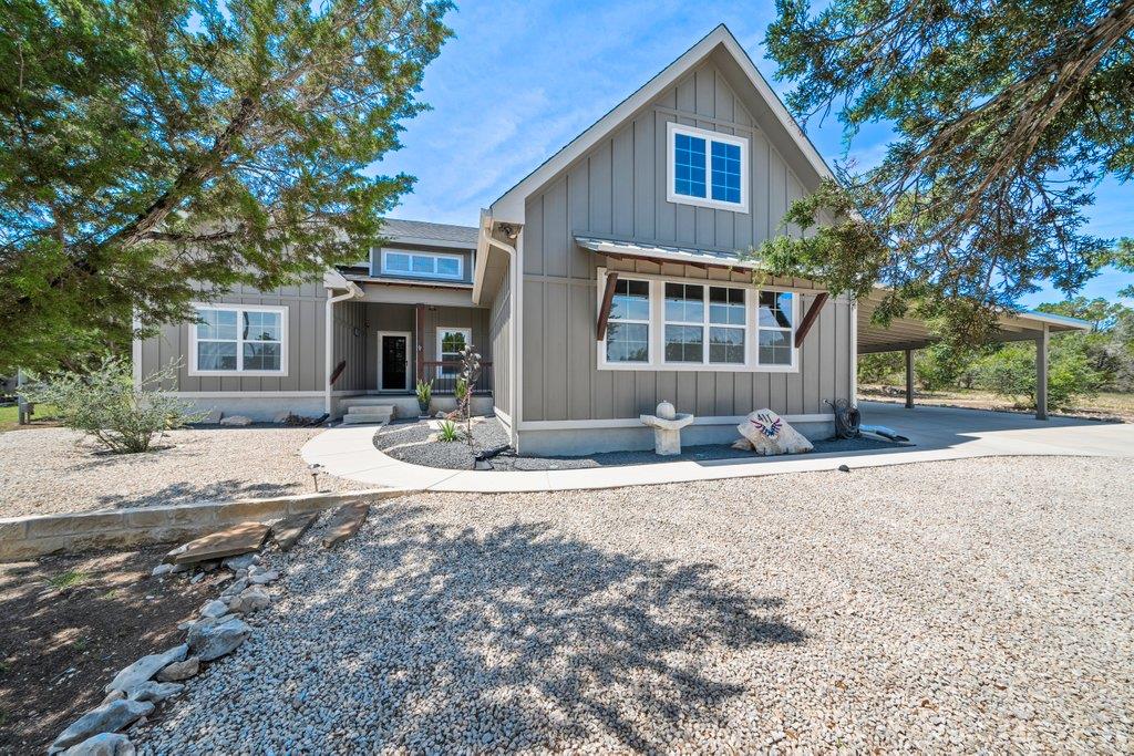 411 Eagle, Fischer, TX 78623 — photo 1