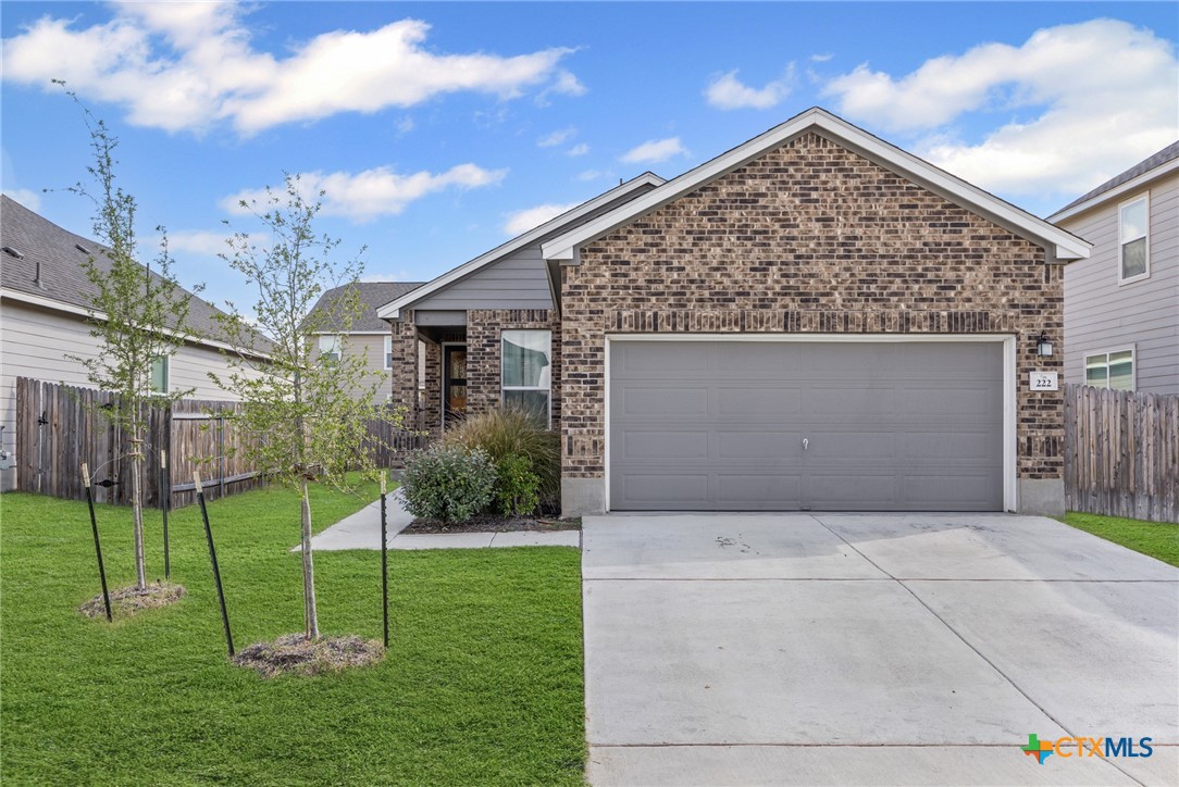 222 Summit Drive, Lockhart, TX 78644 — photo 1