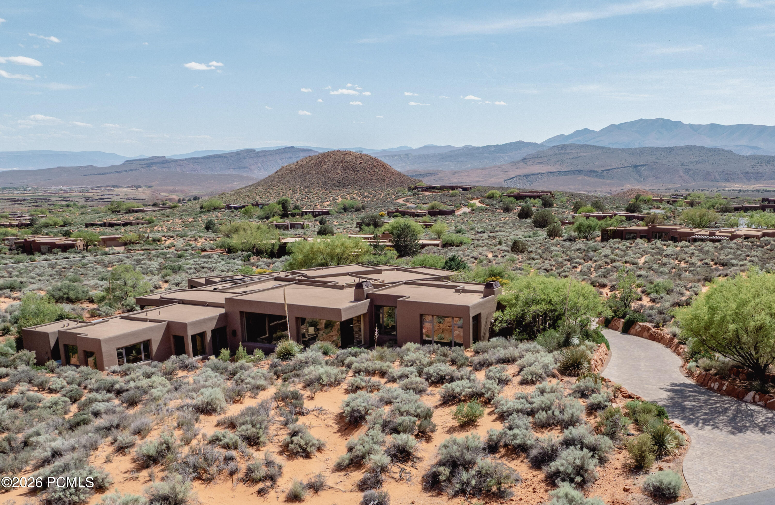 941 W Sipala Trail, Ivins, UT 84738 — photo 1