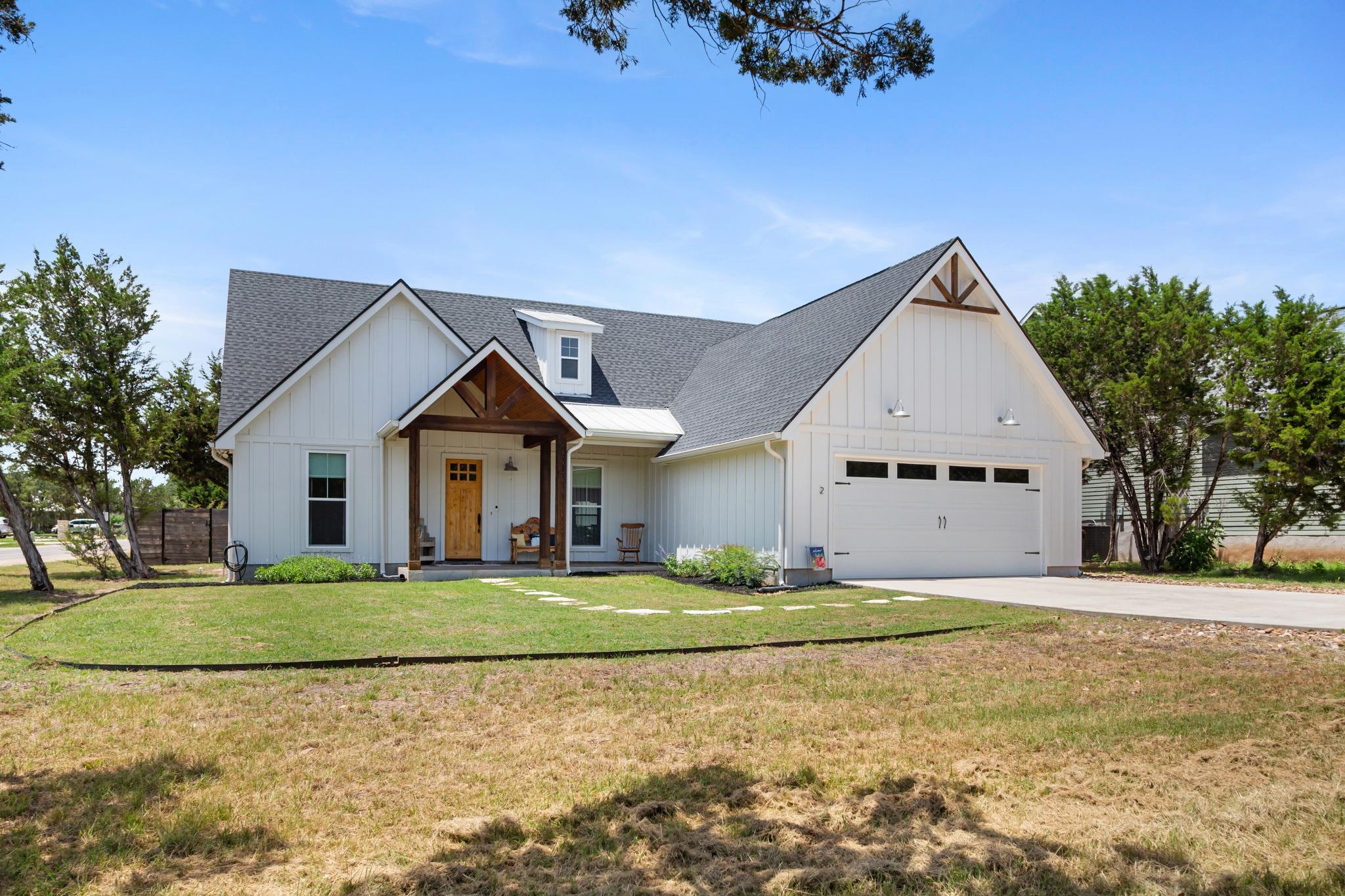 2 Senisa, Wimberley, TX 78676 — photo 1