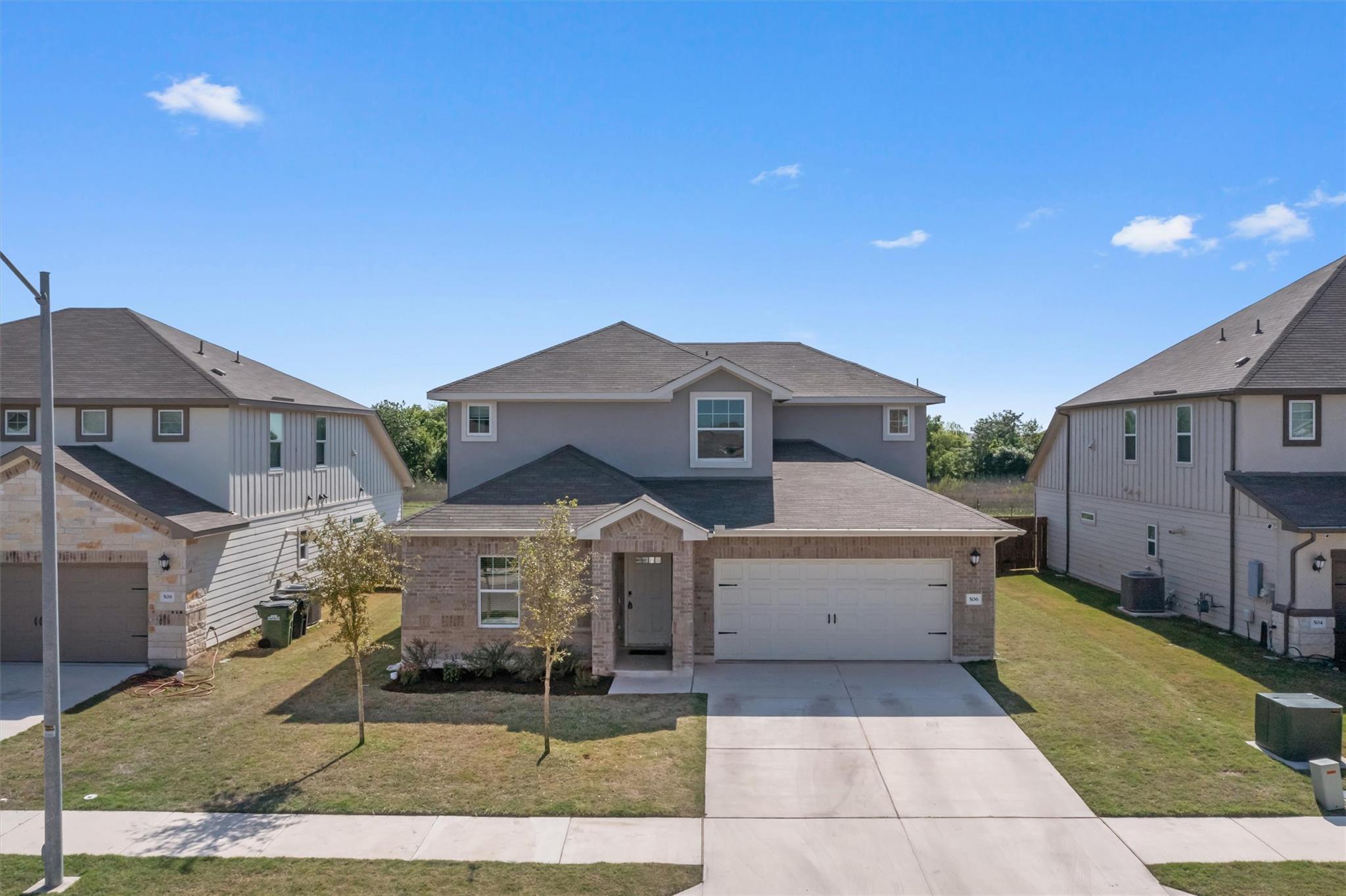 506 Windy Reed Rd, Hutto, TX 78634 — photo 1