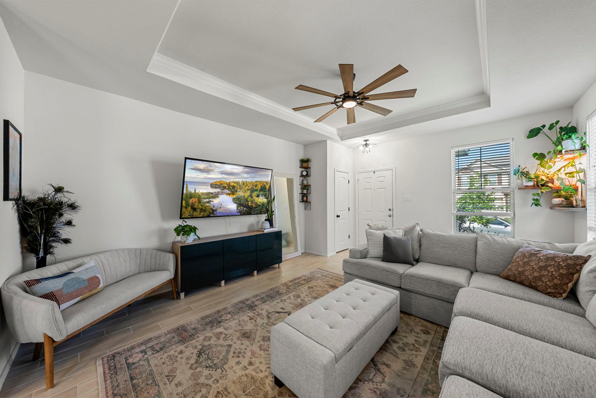 350 Purple Heart Dr, Buda, TX 78610 — photo 1
