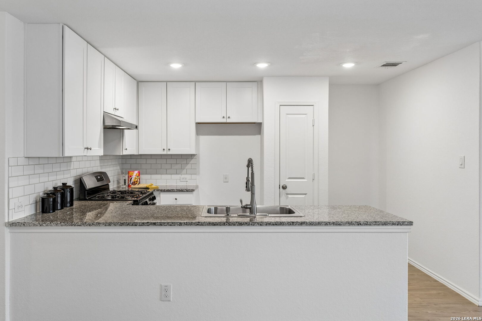 5940 SUNSET SONG LN, , 78163 — photo 1