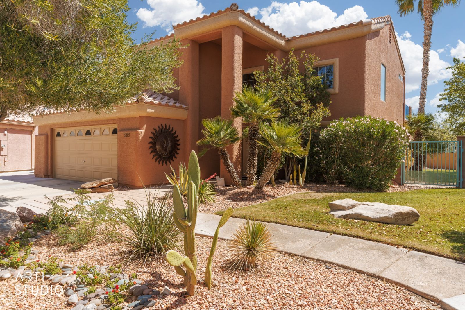 385  Ruby Cir, Mesquite, NV 89027 — photo 1