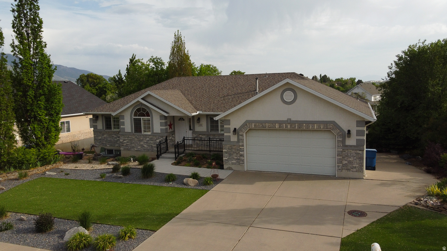 1395 E 5600 S, South Ogden, UT 84403 — photo 1