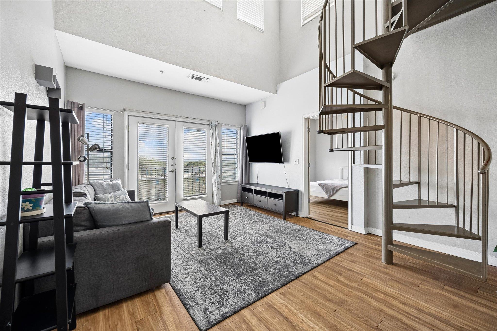 2502 Leon, Austin, TX 78705 — photo 1