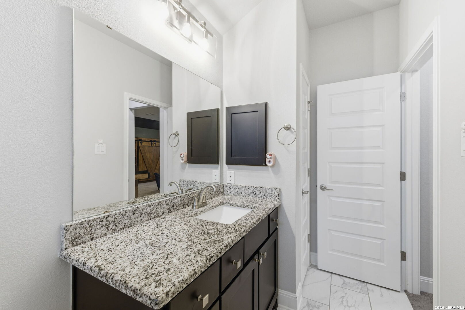 4111 Andito, , 78261 — photo 1