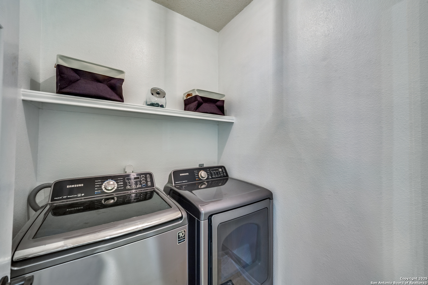 7711 Southerland, ,  78250 — photo 1