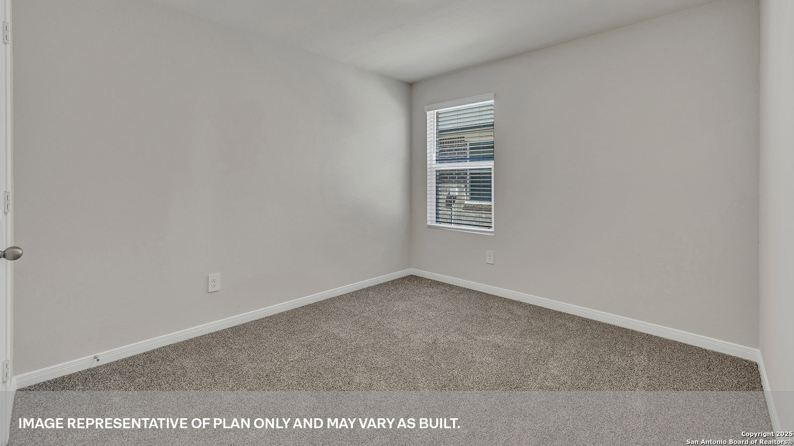 129 RAYMONDVILLE PATH, , 78666 — photo 1