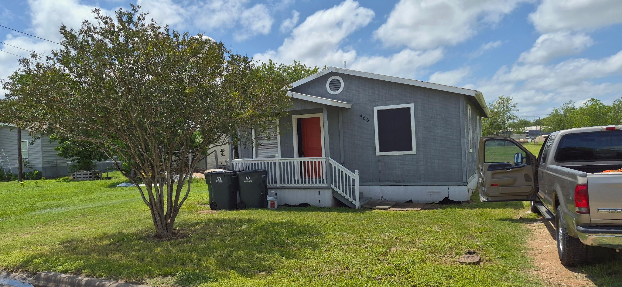 468 Washington (2 lots), Giddings, TX 78942 — photo 1
